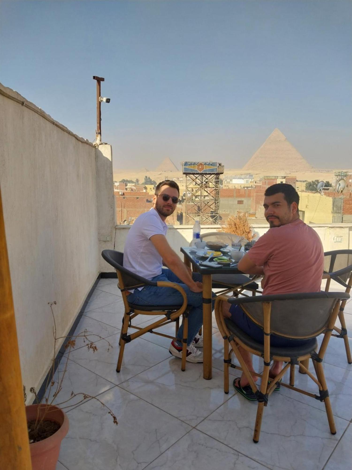 Eagles Pyramids View Kafret el-Gabal Exterior foto